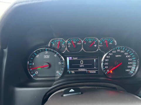 2015 Chevrolet Suburban LT