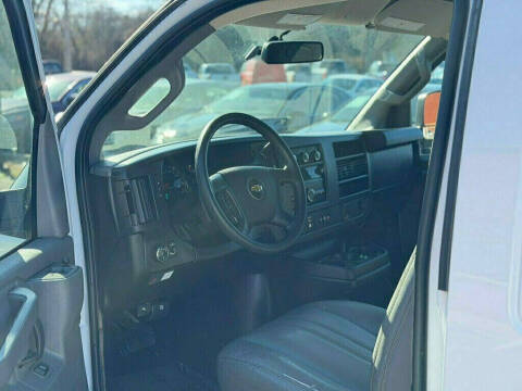 2019 Chevrolet Express 2500