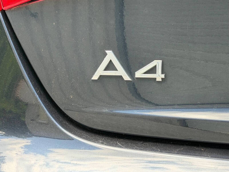 2013 Audi A4 2.0T quattro Premium Plus