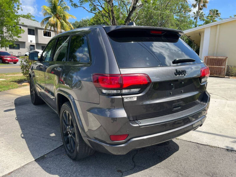 2021 Jeep Grand Cherokee Laredo E