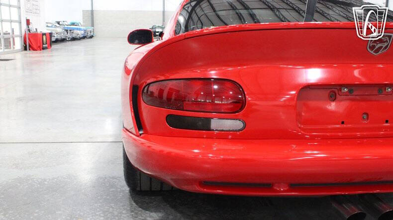 1997 Dodge Viper GTS