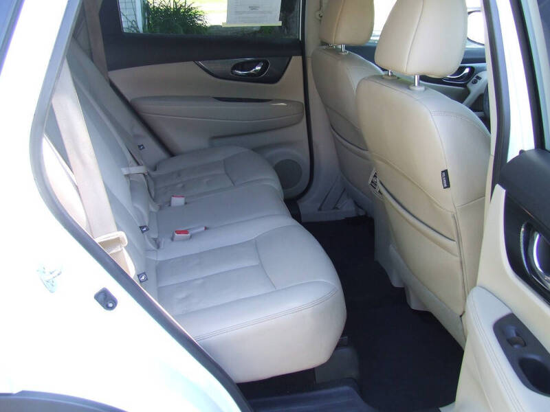 2016 Nissan Rogue SL