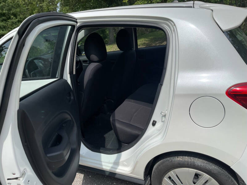 2018 Mitsubishi Mirage ES