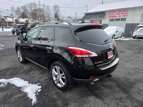 2011 Nissan Murano LE
