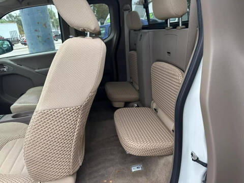 2017 Nissan Frontier S