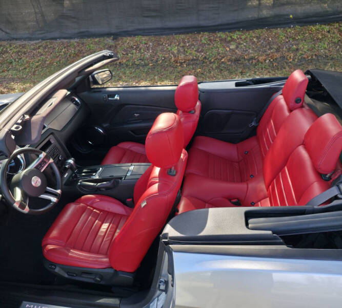 2012 Ford Mustang