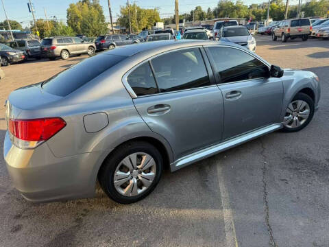 2011 Subaru Legacy 2.5i