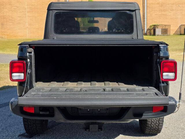 2020 Jeep Gladiator Sport