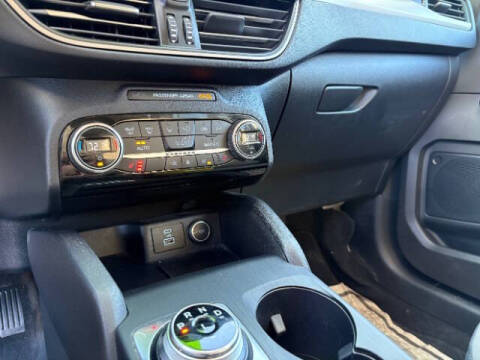 2021 Ford Escape Plug-In Hybrid SE