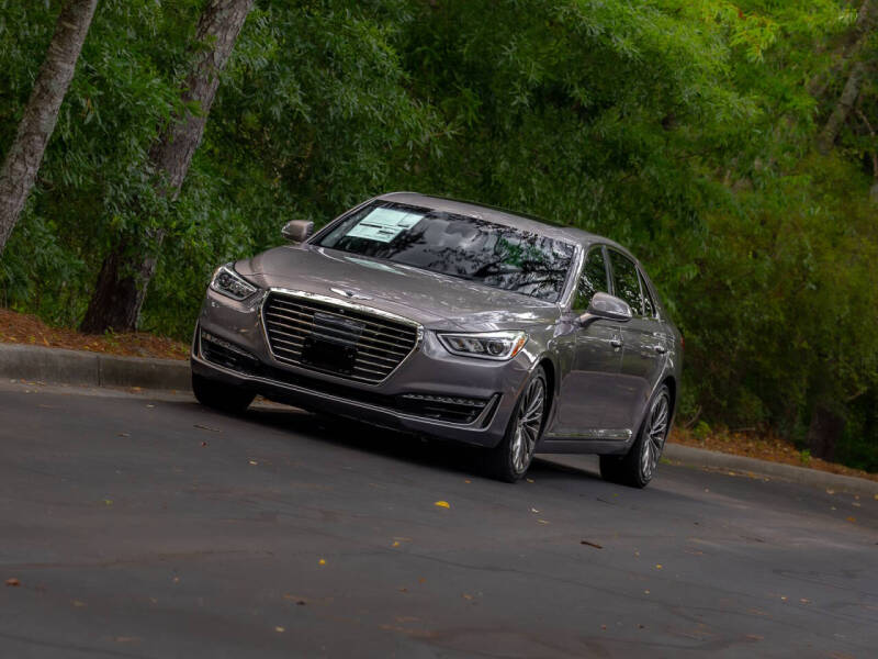 2018 Genesis G90