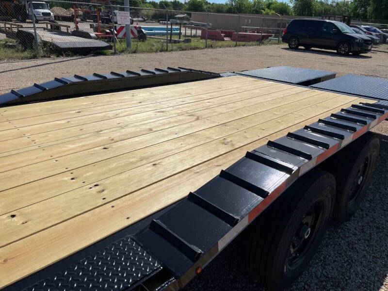 2026 BELLWETHER 8X28