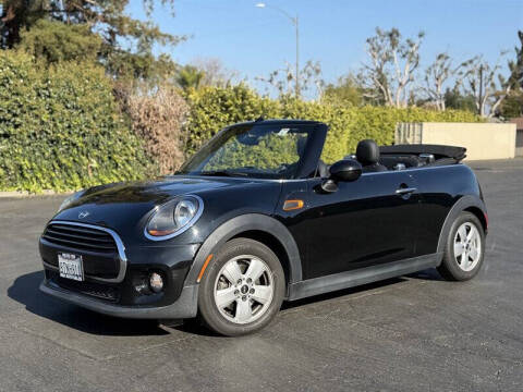 2019 MINI Convertible Cooper