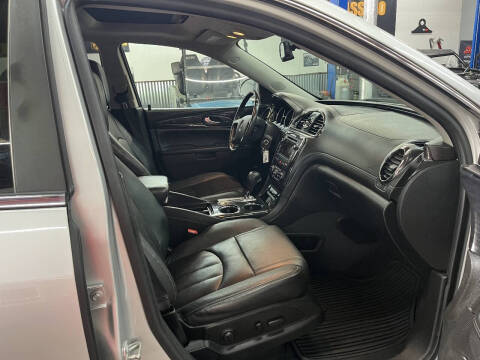 2017 Buick Enclave Leather