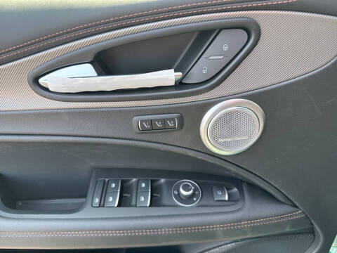 2025 Alfa Romeo Stelvio Intensa