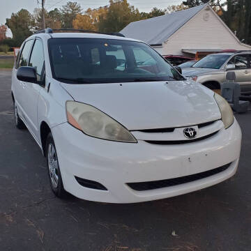 2009 Toyota Sienna CE 7-Passenger