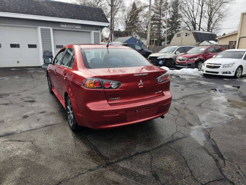 2017 Mitsubishi Lancer ES