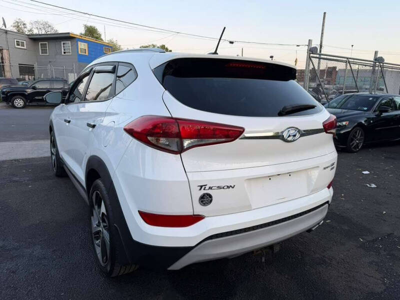 2017 Hyundai Tucson Sport