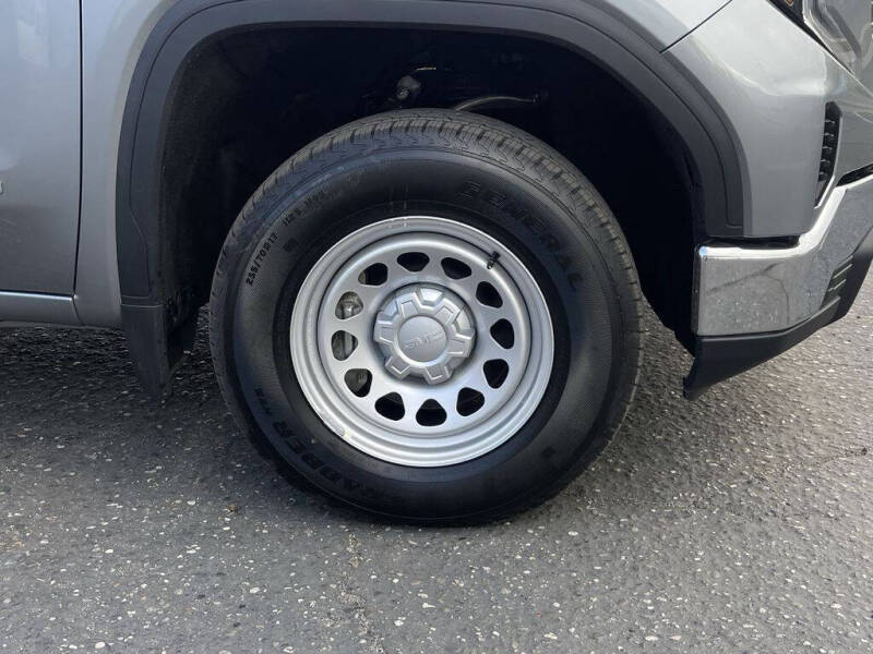 2025 GMC Sierra 1500 Pro