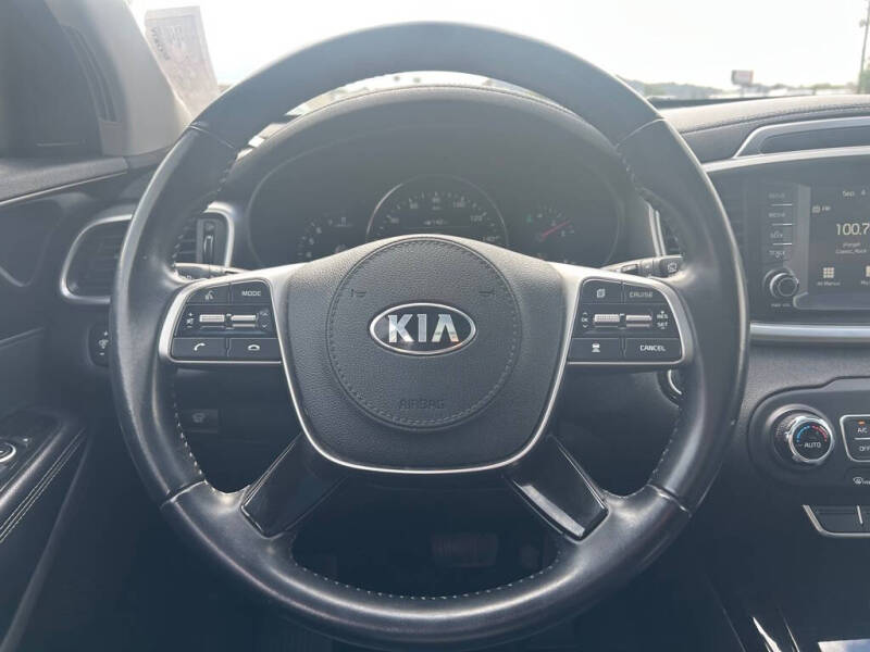 2020 Kia Sorento EX V6