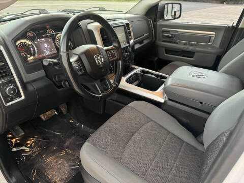 2016 RAM 1500 Big Horn