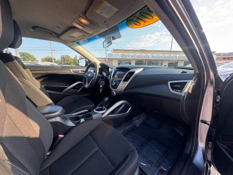 2016 Hyundai Veloster