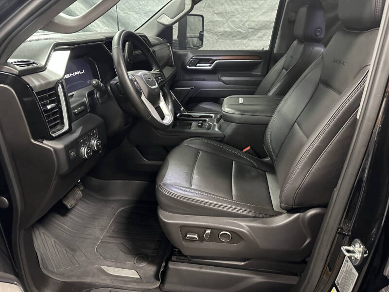 2024 GMC Sierra 2500HD