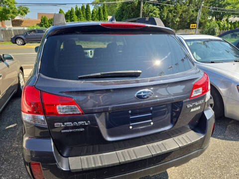2013 Subaru Outback 2.5i Limited
