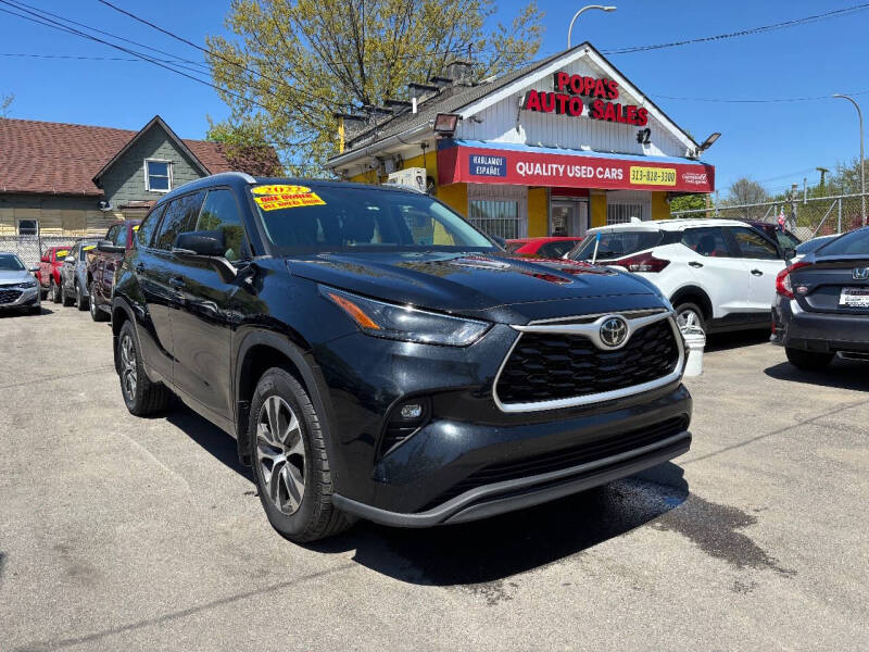 2022 Toyota Highlander XLE's photo