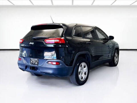 2017 Jeep Cherokee Sport