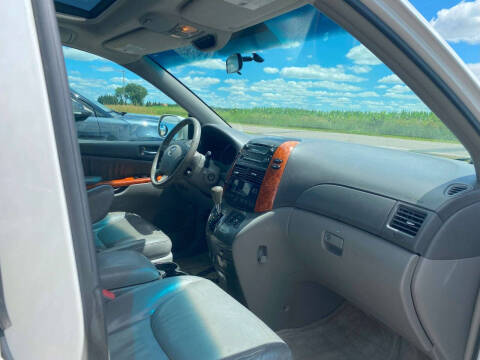 2006 Toyota Sienna XLE 7 Passenger