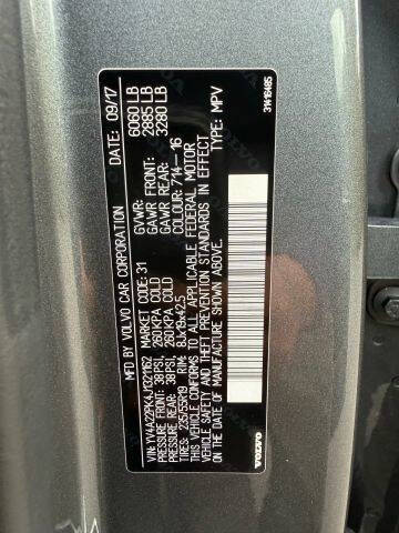 2018 Volvo XC90 T6 Momentum