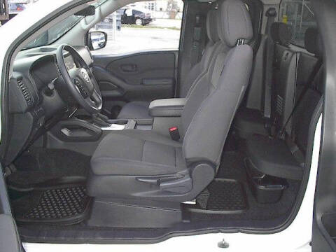 2024 Nissan Frontier S