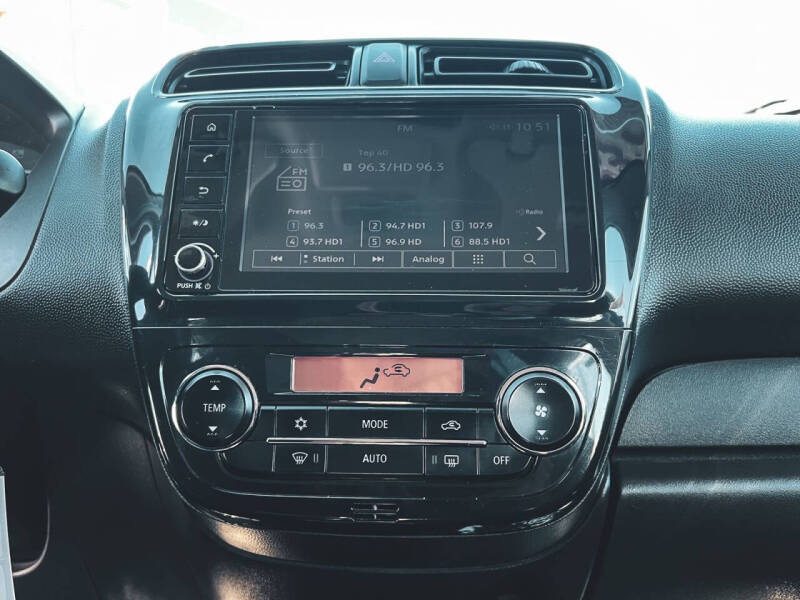 2022 Mitsubishi Mirage ES