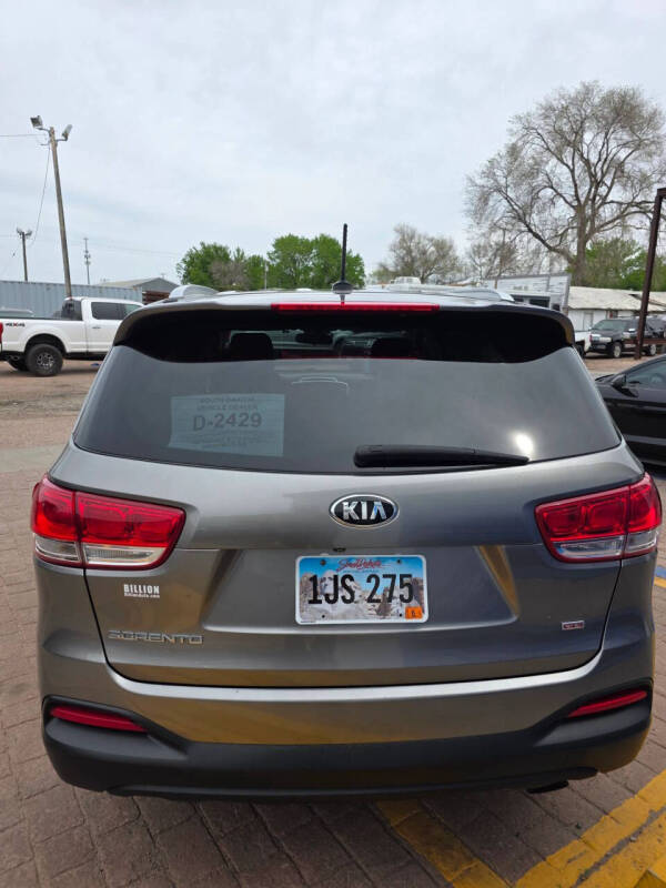2017 Kia Sorento LX