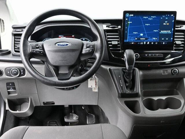 2023 Ford Transit 350 XLT