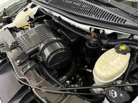 2017 GMC Savana 2500