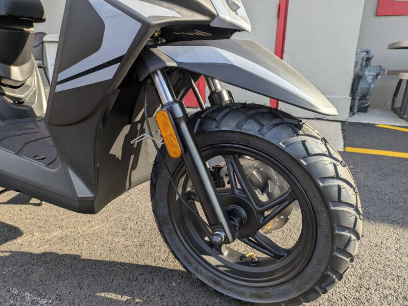 2025 Kymco Super 8 50X