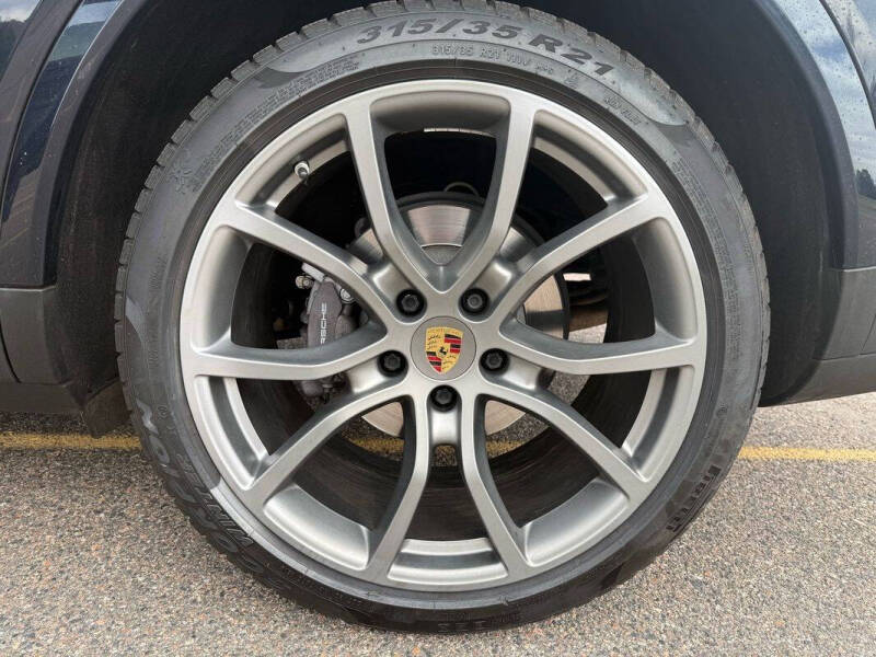 2020 Porsche Cayenne Coupe