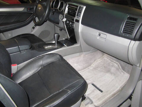 2004 Toyota 4Runner SR5