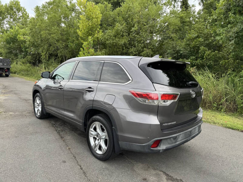 2016 Toyota Highlander Limited