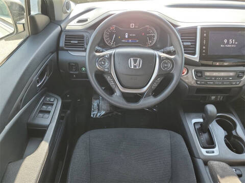 2017 Honda Pilot EX