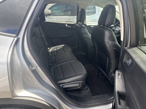 2022 Ford Escape SEL