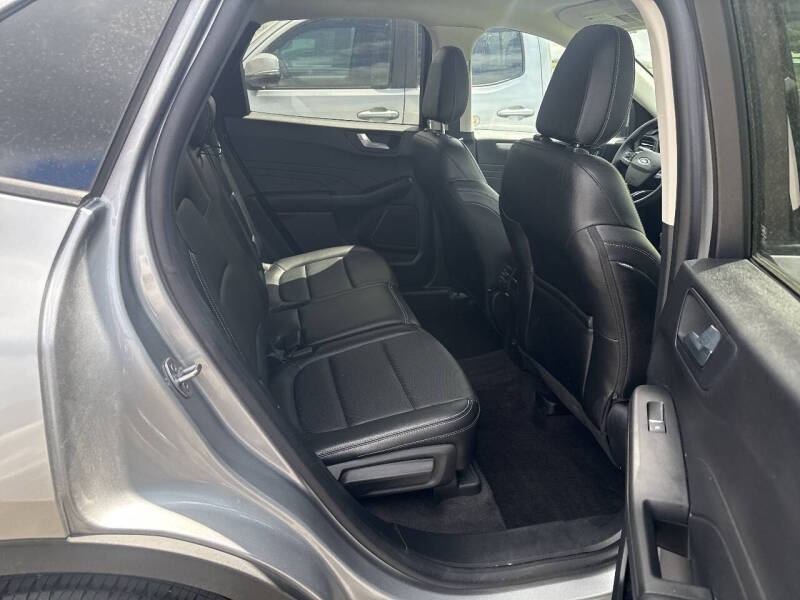 2022 Ford Escape SEL