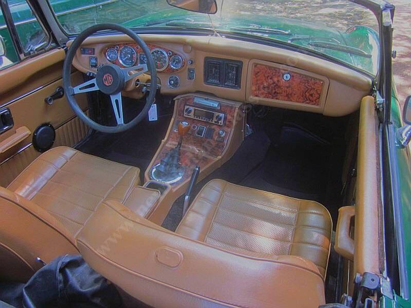 1975 MG MGB