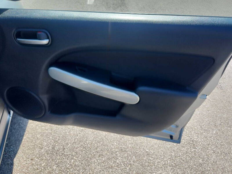 2013 Mazda MAZDA2 Touring