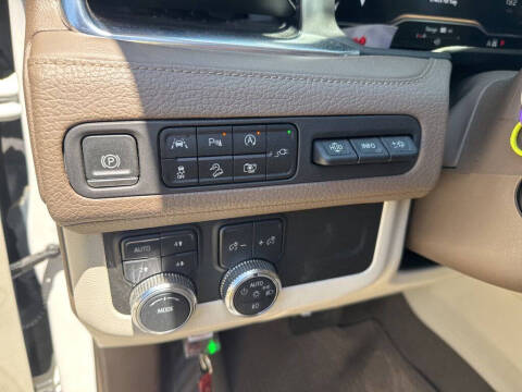 2022 GMC Yukon Denali