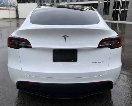 2023 Tesla Model Y Long Range