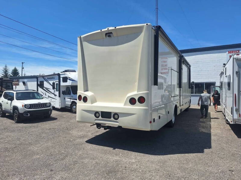 2016 Forest River Georgetown - Custom use