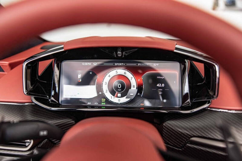 2026 Aston Martin Vantage Roadster