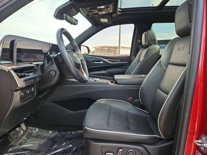 2024 Cadillac Escalade Premium Luxury